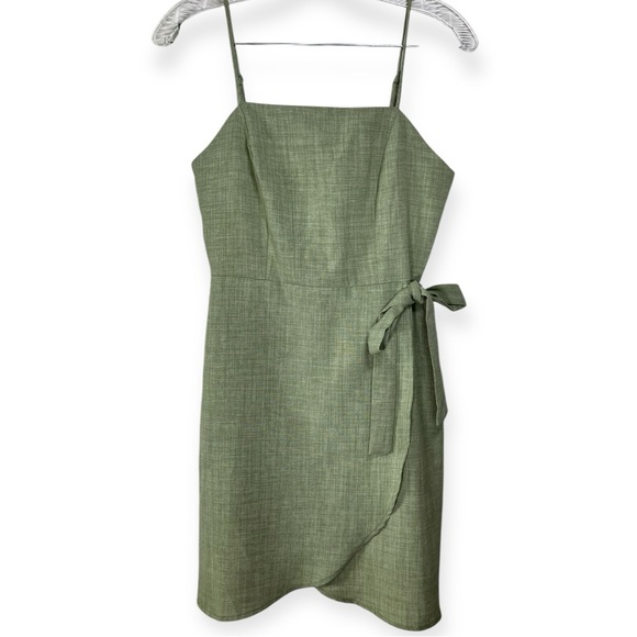 Altar'd State Dresses & Skirts - ALTAR'D STATE euc sage midi dress s